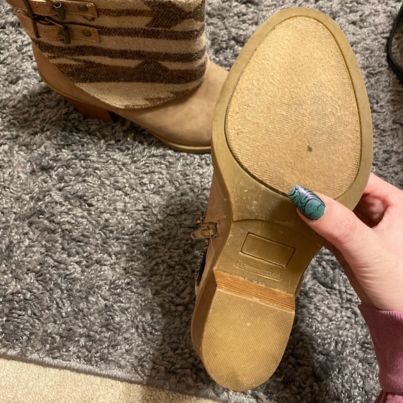 Cute Fall Time Booties - Picture 4 of 5